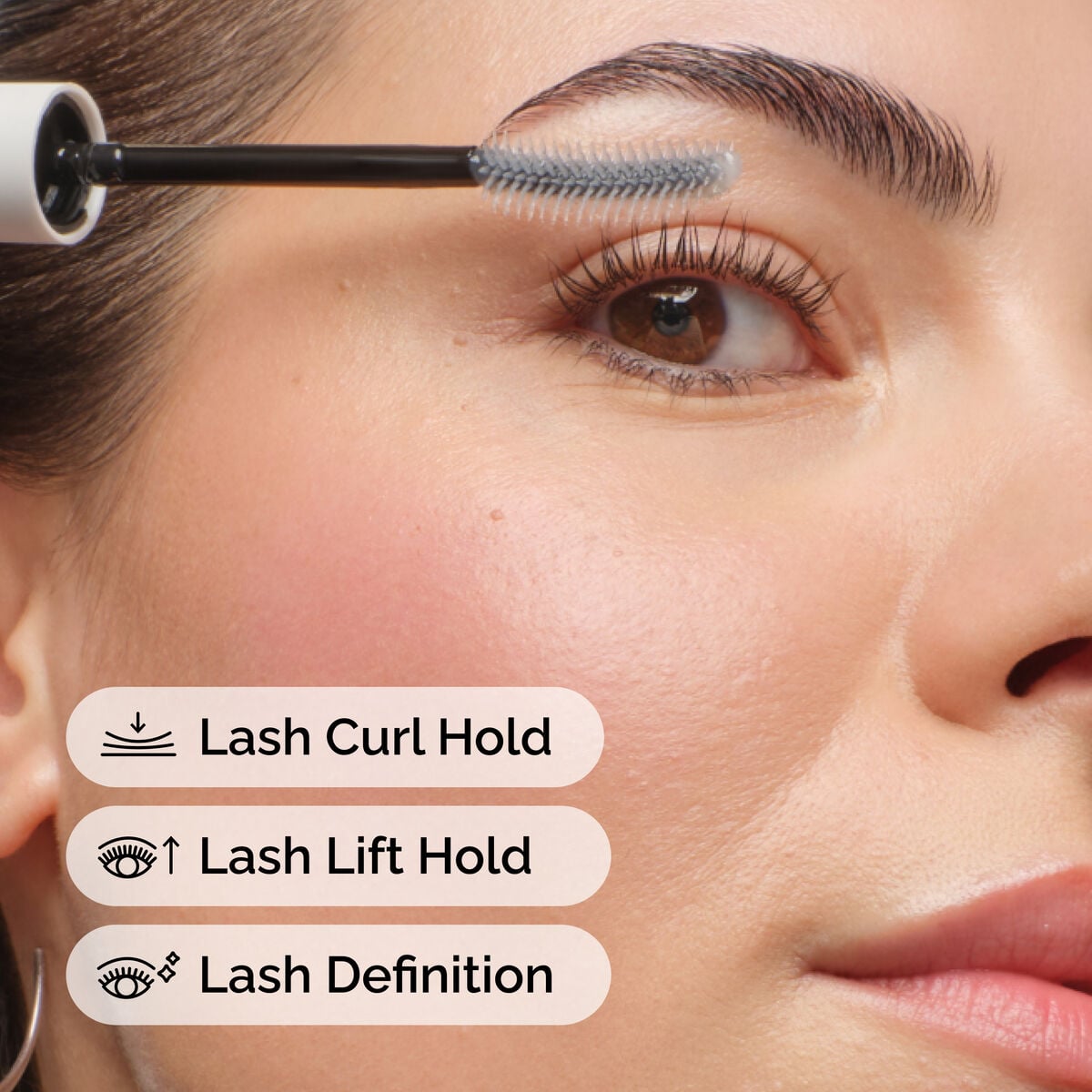 lash-curl-finisher-w9 ord-lash-curl-finisher-model-application-with-benefits.jpg