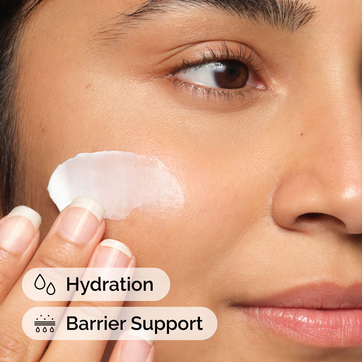 natural-moisturizing-factors-ha-r0 ord-natural-moisturizing-factors-ha-model-application-with-benefits.jpg